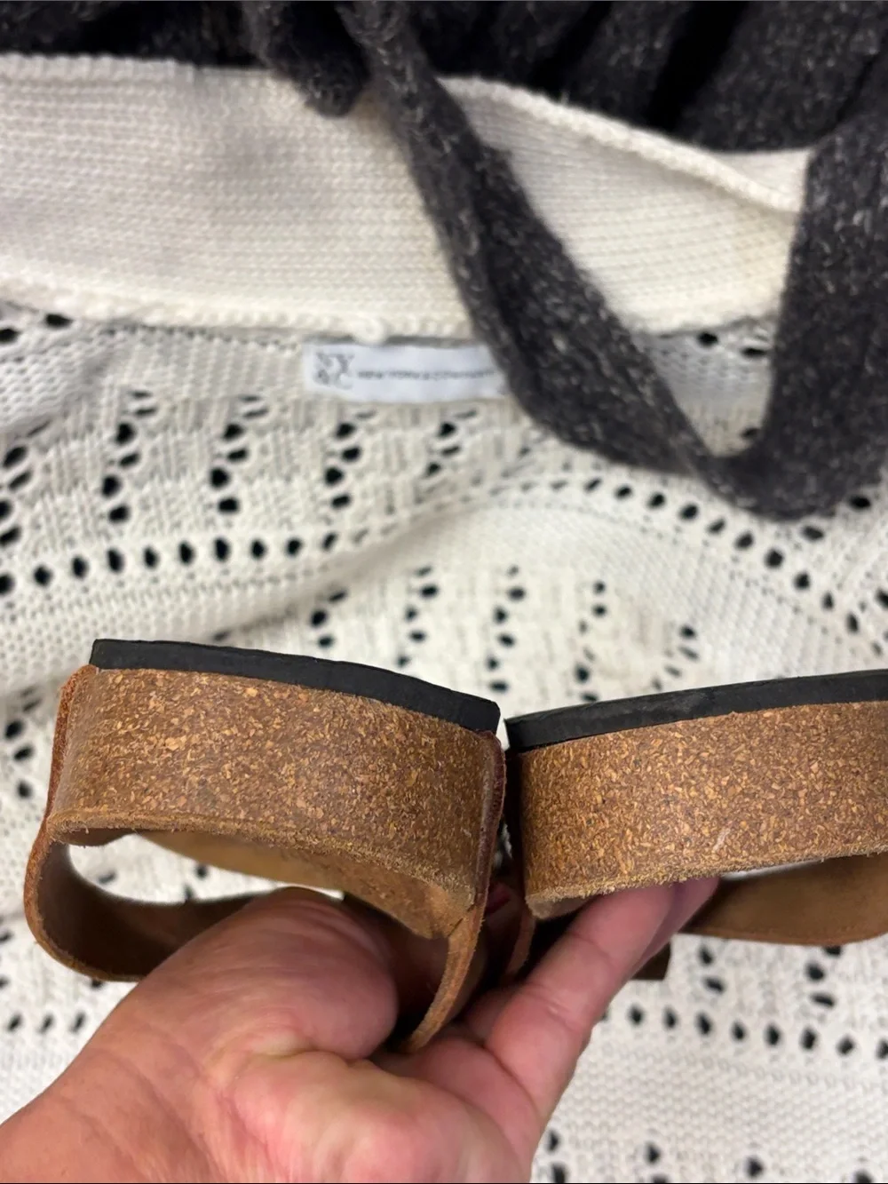 Vionic Tan Brown Floral Thong Sandals Size 6